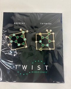 Pin badge